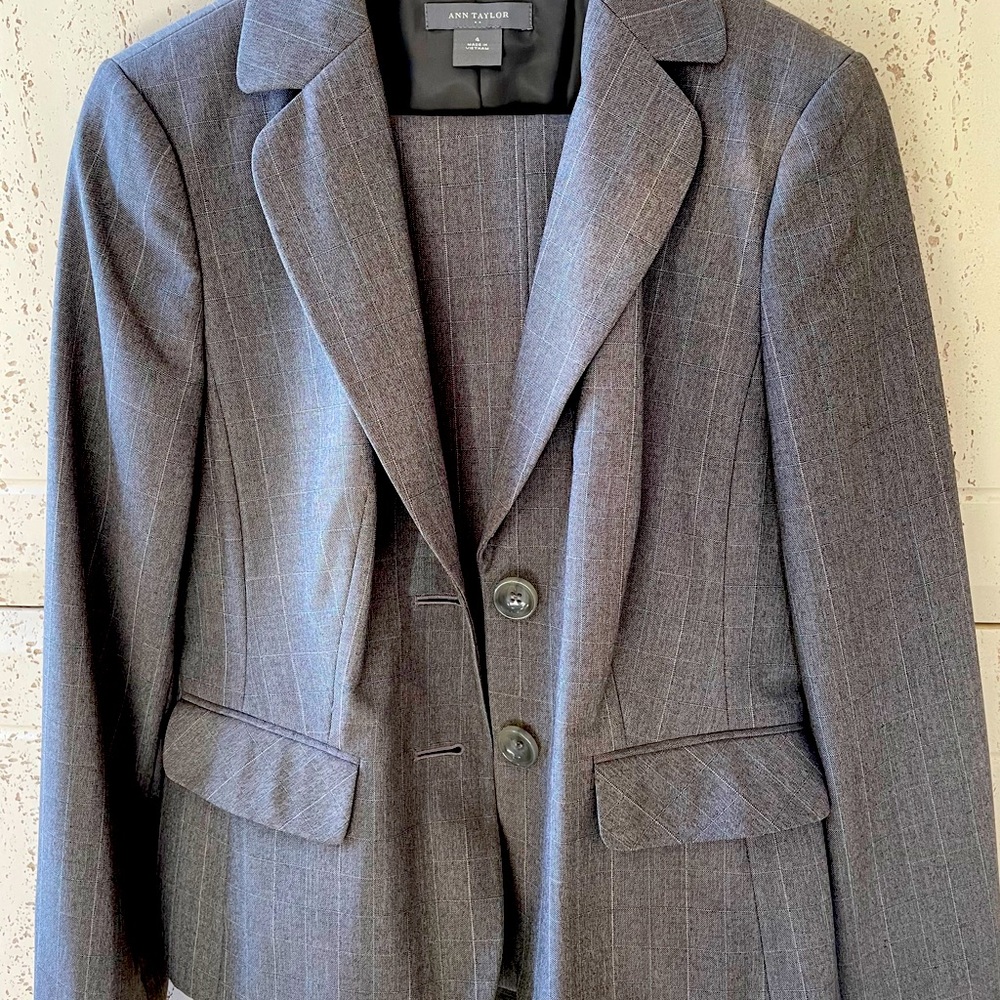 Pant Suit